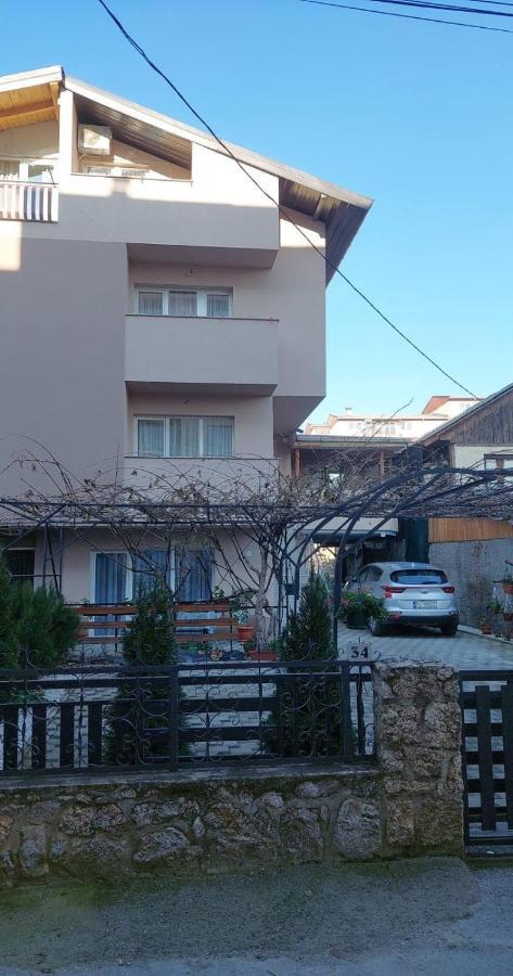 Petroski Apartments Охрид Экстерьер фото