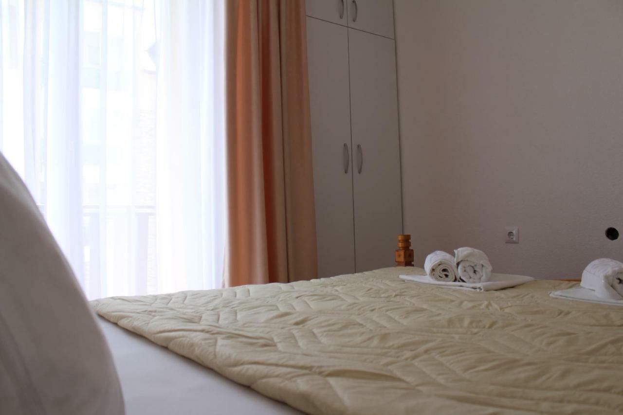 Petroski Apartments Охрид Экстерьер фото