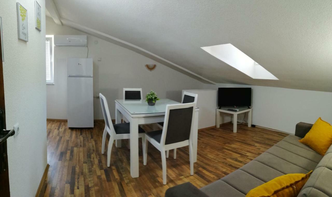 Petroski Apartments Охрид Экстерьер фото