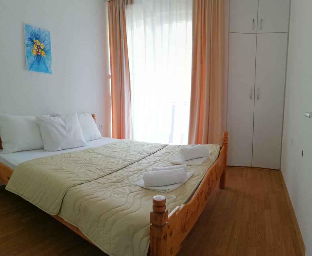 Petroski Apartments Охрид Экстерьер фото
